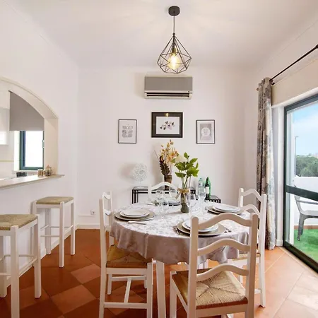 Apartment Fontainha By Interhome *