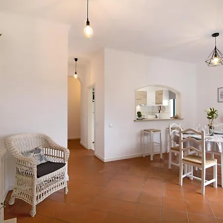 Apartment Fontainha By Interhome *