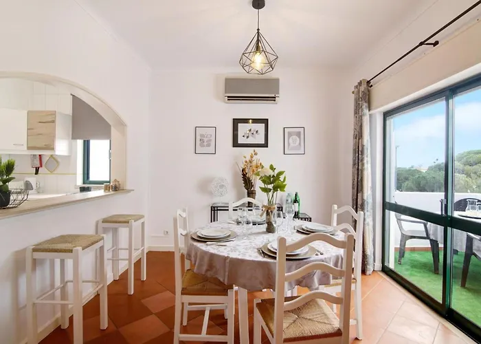 Medusa - Sunny Way By Interhome *