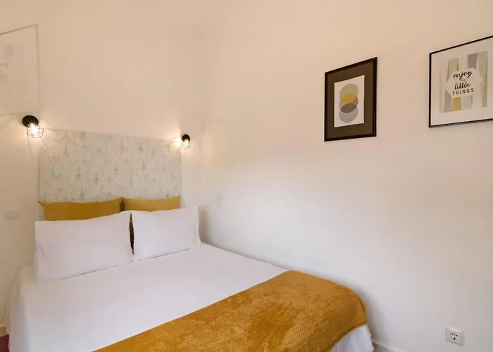 Medusa - Sunny Way By Interhome *